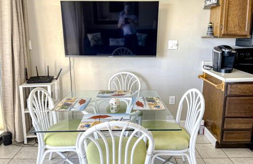 Carolina Beach Apartment | Beach Bliss
