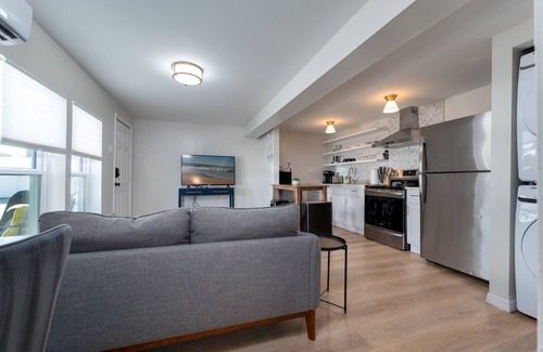 Jacksonville Beach Apartment | Beach Bliss III | 100yds to beach