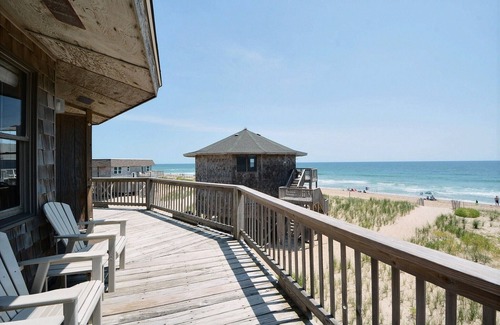 Buxton Cottage | Beach Break Cottage- Excellent Ocean Views- Steps to Beach- Community Pool