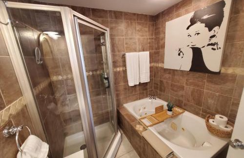 Fort Pierce House | Beach Breeze House