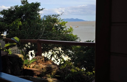 Florianopolis Ski Chalet | Beach Cottage in Florianópolis