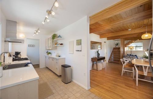 Moss Beach House | Beach Chic Oasis Home, walk to the beaches, restaurants, ocean views & more