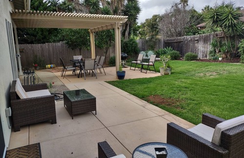 Fire Mountain House | Beach Close and Convenient To Everythingn2 miles to the beach
