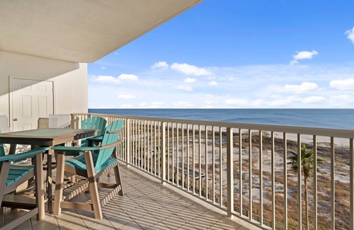 Fort Morgan Apartment | Beach Club C608 - Around the corner