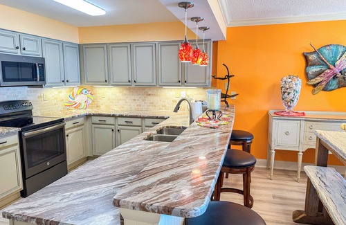 Windy Hill Condo | Beach Club I 3E! Fantastic OceanFront 3 Bedroom Condo! Book now today for best rates!