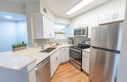 Ocean Side Village Condo | Beach Club Luxury Condominium