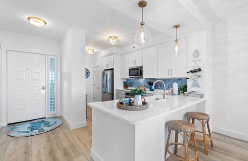 Ono Island Condo | ☀️Beach Colony West 4B- Spacious Balcony-Gulf Front Pool ☀️