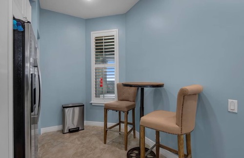 Navarre Beach Condo | Beach Colony West 11E Gulf-front Condo Navarre Beach!