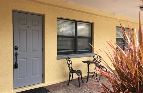 Redington Beach Condo | Beach Condo, Heated Pool, Free Parking, 2 Minute Walk to Ocean