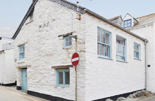 Gorran Haven House | Beach Corner Cottage