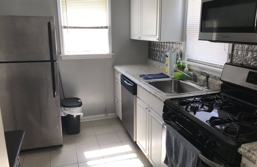 Lake Como House | Beach Cottage 4 Blocks From Beach 3 Blocks East of Main Street Bars/restaurants