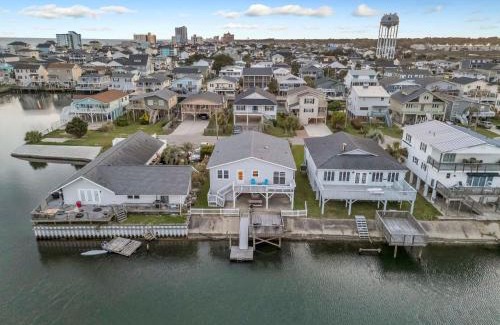 Cherry Grove Beach House | Beach Dreams - 3rd Row - Cherry Grove Section
