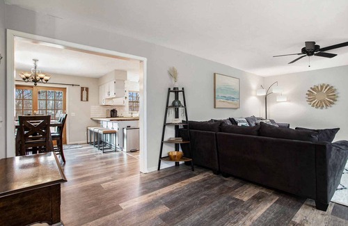 Bridgman House | Beach & Dunes Escape w/Hot Tub & Games Sleeps 13
