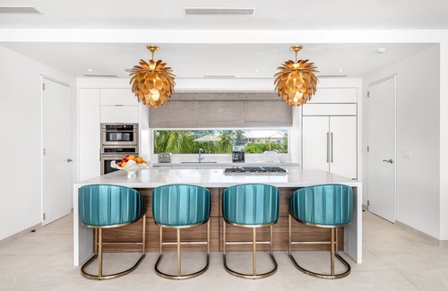Leeward Settlement Apartment | Beach Enclave