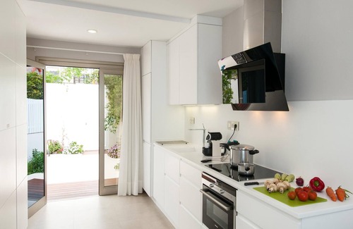 Playa del Aguila Cottage | Beachfront Playa del Aguila by VillaGranCanaria