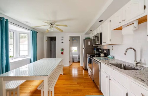 Villas Cottage | Beach Escape with the Best Sunsets