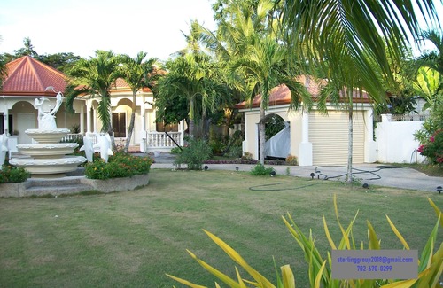 Baclayon House | Beach Estate Playa de Coquilla