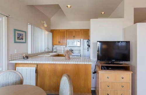 Del Mar Condo | Beach Front 1BR Condo with Pool & Garden Wave Crest at Del Mar