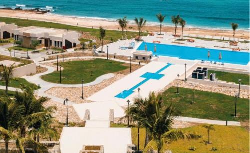 As Sifah Resort | Beach front 2-bedroom villa Privat pool