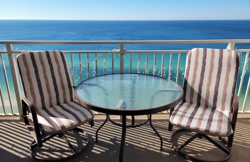 Open Sands Condo | ☀️ ☀️ BEACH FRONT - BOOKING FALL & WINTER☀️ ☀️ SPECIAL SNOWBIRD RATE ☀️☀️