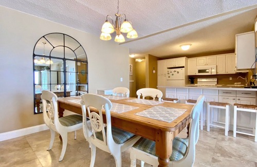 Bel Air Condo | BEACH Front Condo! Stay right on the Gulf! GG201