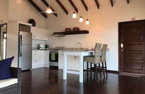 Plantation House | BEACH-FRONT Cabanas SLEEPS 4 in Plantation