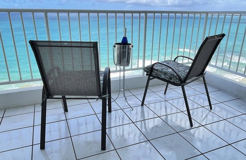 La Pared Condo | Beach Front Condo Luquillo PR