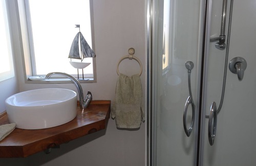 South Bay Cottage | Beach front cottage