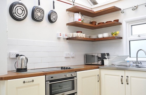 Camber Cottage | Beach Front Cottage with Direct Access to Stunning Sandy Beach, Dunes & Sea View