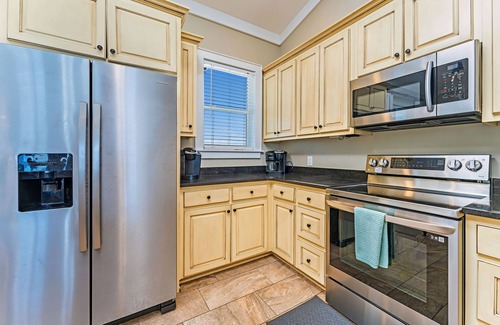 St. George Island House | Beach Front, Heated Pool, Gorgeous Gulf Views Sleeps 10