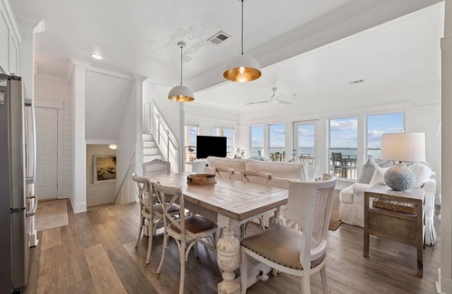 Santa Rosa Beach House | Beach Front! Hot Tub! Panoramic Views of the Gulf! 3 Adult Bikes! Grill!
