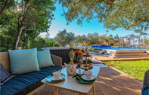 Srima House | Beach Front Home In Srima