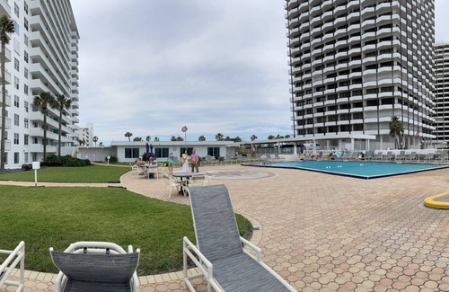 Ortona Park Condo | Beach front home away from home