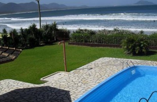 Barra da Lagoa House | Beach front house with pool bar lagoon season