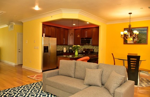 Queens House | Beach Front,Ideal for family and couples,beautiful place for sunset lovers!