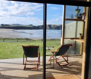 Surat Bay House | Beach Front Oasis - Catlins, Jacks Bay