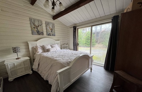 Black Creek Cabin | Beach front property on Saratoga Beach, cabin with ocean view.