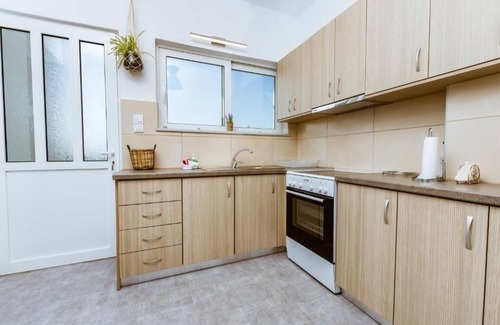 Drapanias Apartment | Beach front,quiet big apartment in western Crete pool + hot tub , bbq