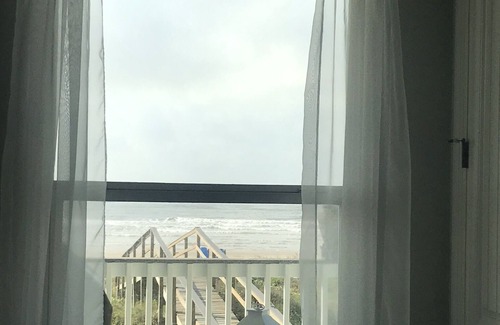 Surfside Beach House | *Beach Front* Ramp & Private Walkover with 5 Bdrms *ADA wide doors*