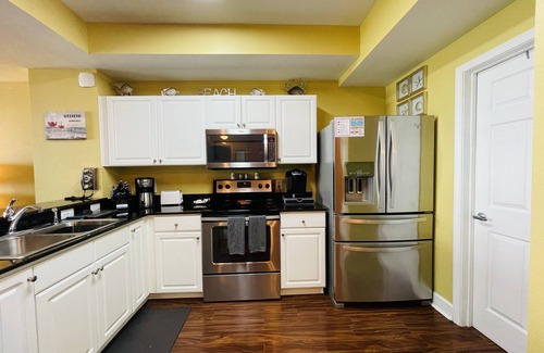 El Centro Beach Condo | Beach front. - STUNNING 1593 ft beachfront condo. - No elevators needed
