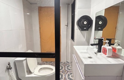 Oslob Apartment | Beach front Studio Unit Pet friendly Big yard and cottage