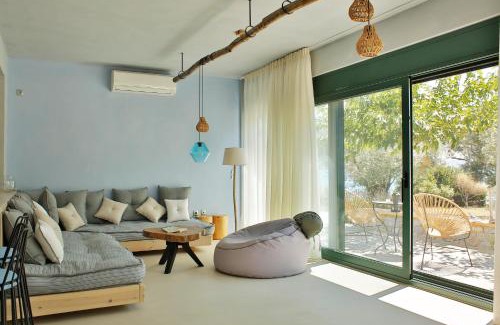 Mytilene Villa | Beach front Villa Melani