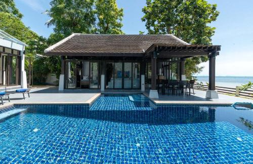 Bang Po Villa | Beach Front Villa