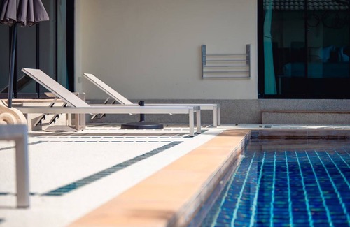 Pa Klok Villa | Beach Front Villa with Stunning views and own private beach,relax, BBQ.