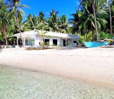 Maria Villa | BEACH FRONT WHITE HOUSE VILLA