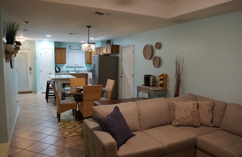 Laguna Vista Villa | Beach Getaway - 39 AW