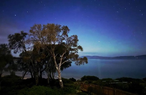 South Arm House | Beach Getaway - Blessington Villa