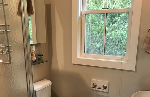 Tisbury Cottage | Beach Guest House