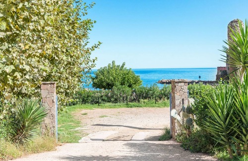 Theoule-sur-Mer House | Beach Guesthouse