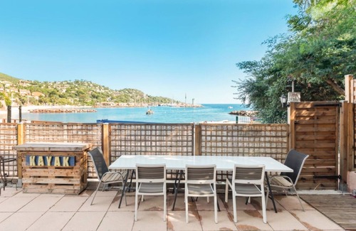 Theoule-sur-Mer House | Beach Guesthouse